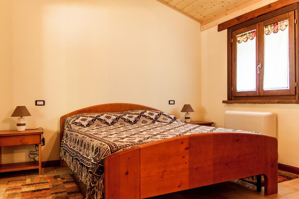 Hôtel La Taverna Dei Briganti à Cotronei Chambre photo